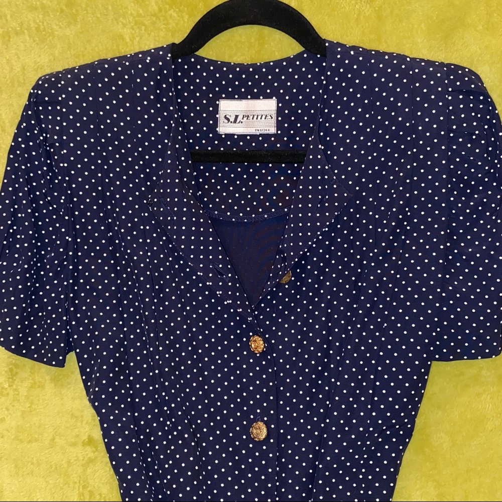 1980s Rayon Belted Dress Shoulder Pads Button front polka dots - Picture 4 of 5
